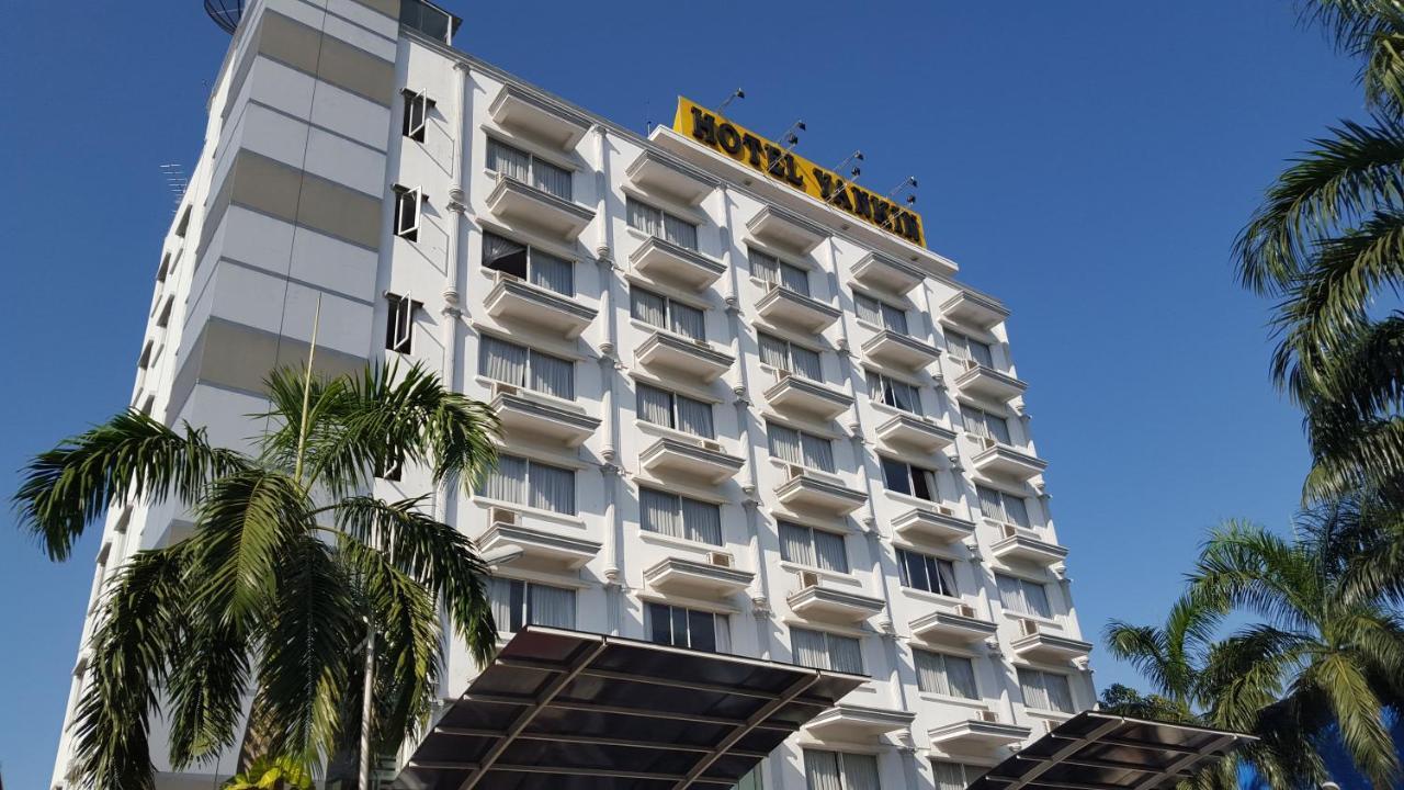 Hotel Yankin Γιανγκόν Εξωτερικό φωτογραφία